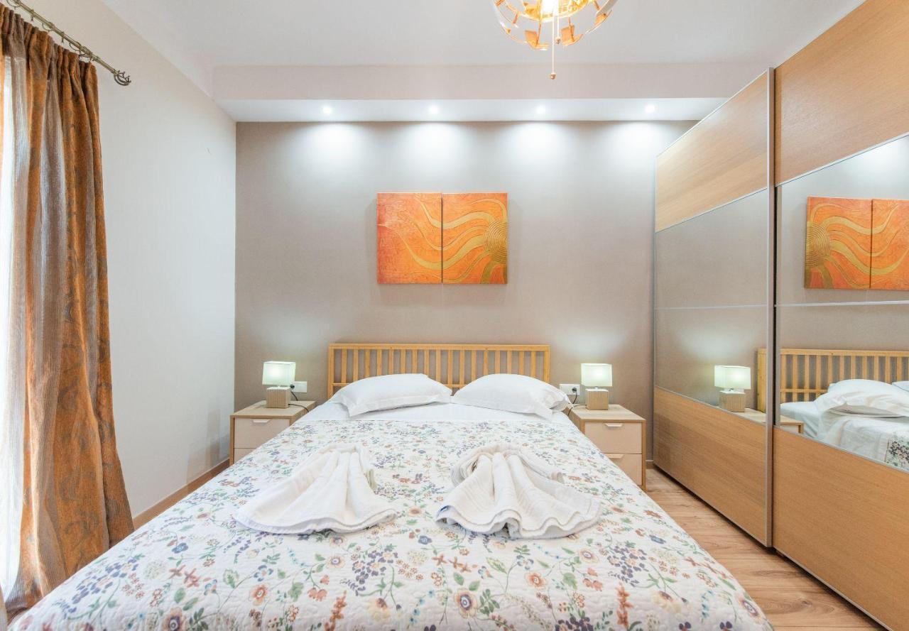 Apricot By Halu! Cozy Apt Next To Agia Sophia Metro Station Thessaloniki Exterior photo
